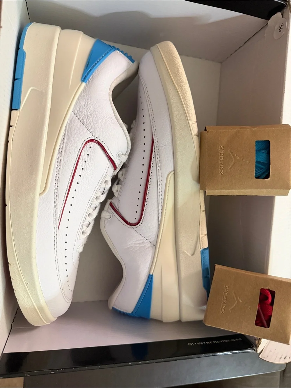 Air Jordan 2 NC to Chi. Women’s or Men’s